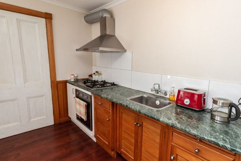 Photo of property in 117 Severn Street, Island Bay, Wellington, 6023
