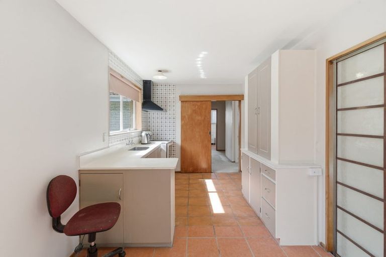 Photo of property in 1/87 Denise Crescent, Hornby, Christchurch, 8042