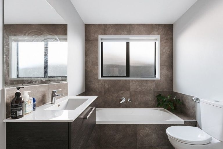 Photo of property in 16 Traverse Lane, Omokoroa, 3114