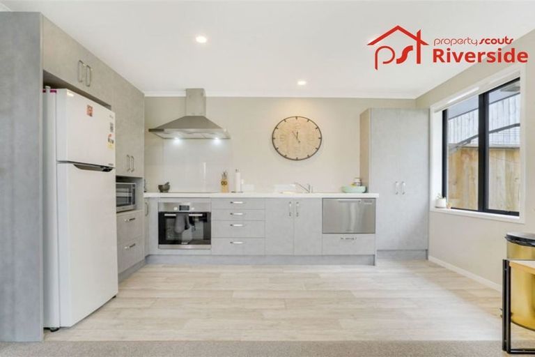 Photo of property in 3/142 Forest Lake Road, Forest Lake, Hamilton, 3200