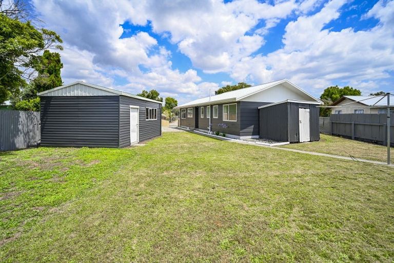 Photo of property in 32 Ramsey Crescent, Flaxmere, Hastings, 4120