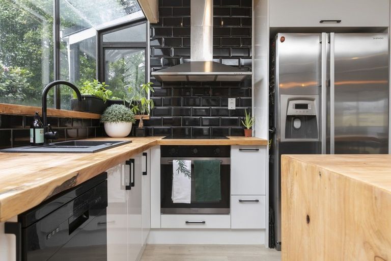 Photo of property in 6b Kaimai Place, Hairini, Tauranga, 3112