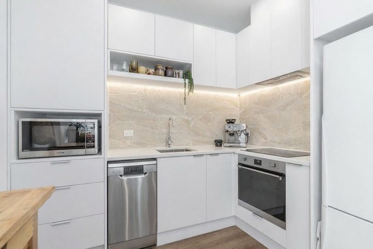 Photo of property in 1817a Great North Road, Avondale, Auckland, 1026