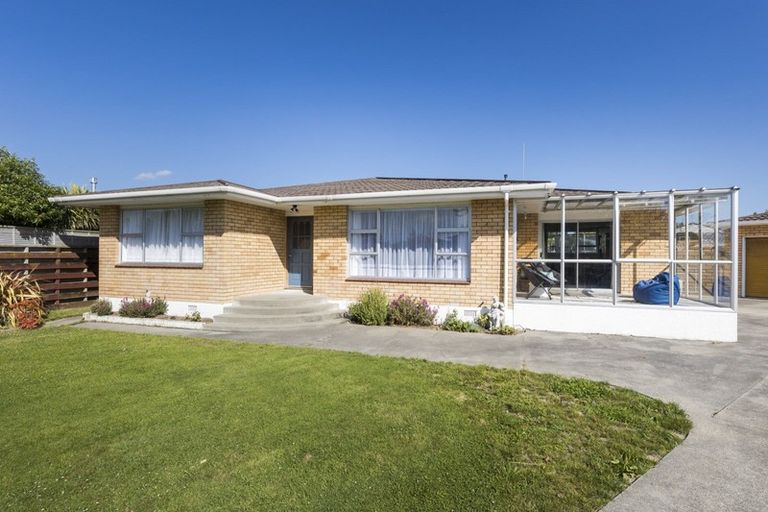 Photo of property in 8 Wedgwood Grove, Highbury, Palmerston North, 4412