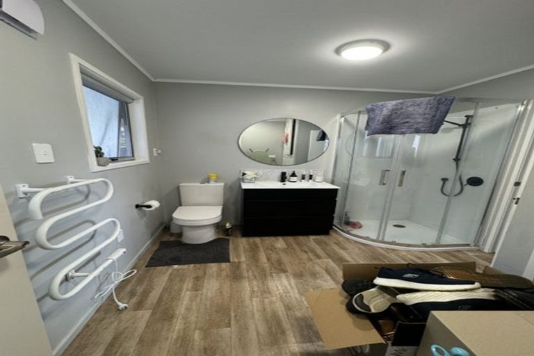 Photo of property in 147a Browns Bay Road, Browns Bay, Auckland, 0630