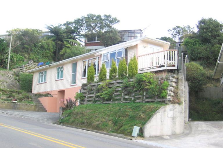 Photo of property in 94 Ironside Road, Johnsonville, Wellington, 6037