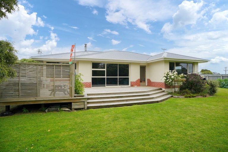 Photo of property in 44 West Plains Road, Waikiwi, Invercargill, 9810
