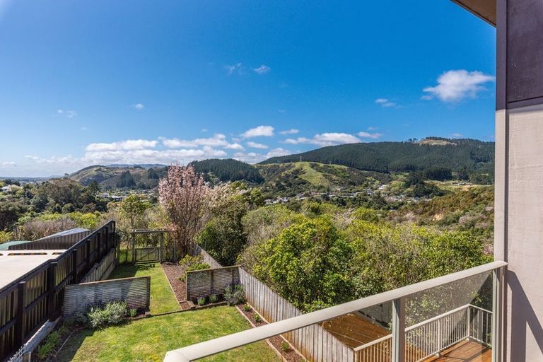 Photo of property in 6 Ocean Vista Lane, Paraparaumu, 5032