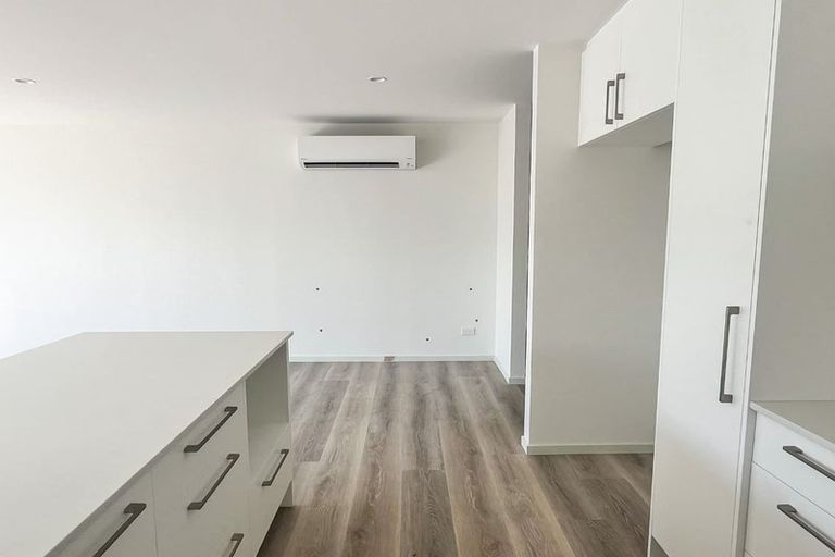 Photo of property in 10 Candlesticks Crescent, Lincoln, 7608