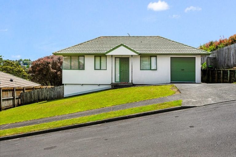 Photo of property in 19 Carling Avenue, Massey, Auckland, 0614