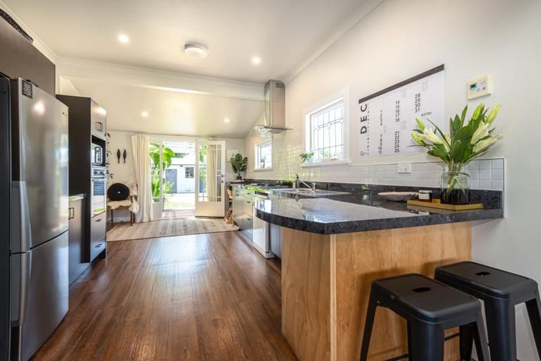 Photo of property in 60 Petrie Street, Richmond, Christchurch, 8013