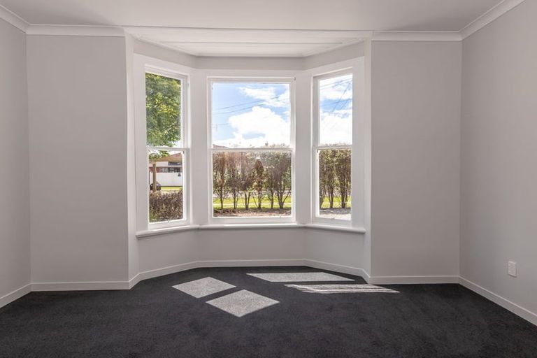 Photo of property in 96 Romilly Street, Westport, 7825