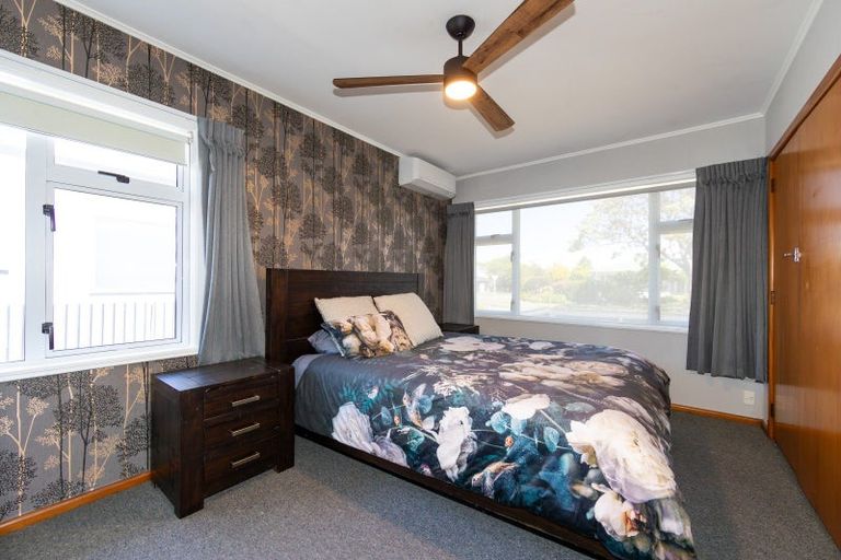 Photo of property in 4 Wycliffe Street, Onekawa, Napier, 4110