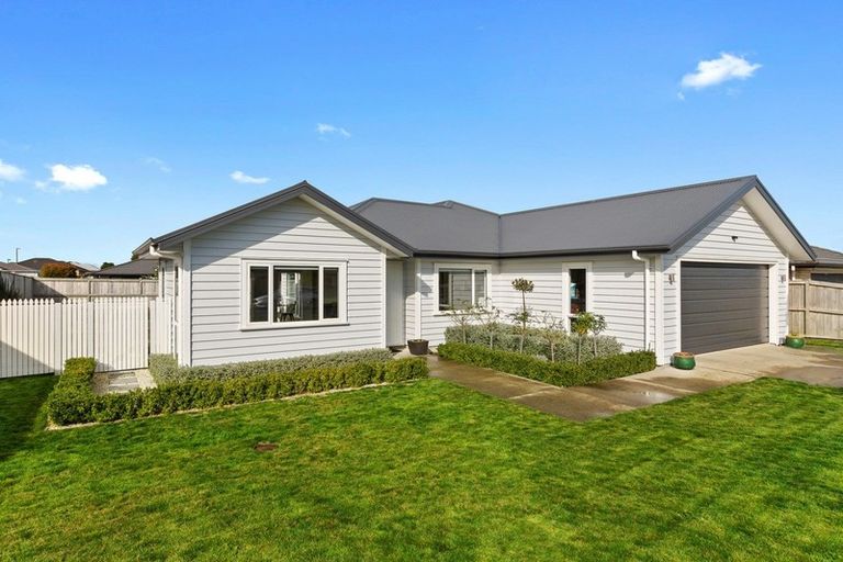 Photo of property in 3 Parkgrove Crescent, Pokeno, 2402