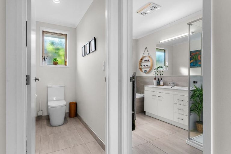 Photo of property in 1 Spinnaker Lane, Mangawhai, 0505