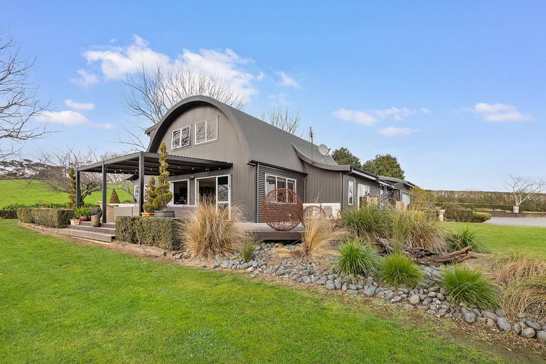 Photo of property in 2076 Morrinsville-walton Road, Richmond Downs, Walton, 3475