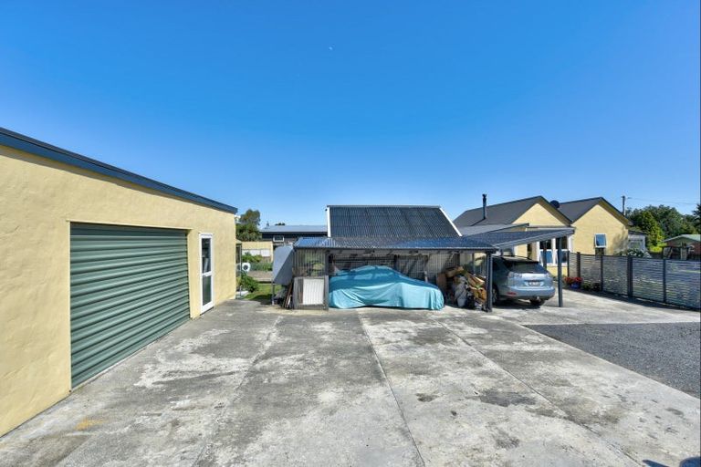 Photo of property in 79 Northumberland Street, Tapanui, 9522