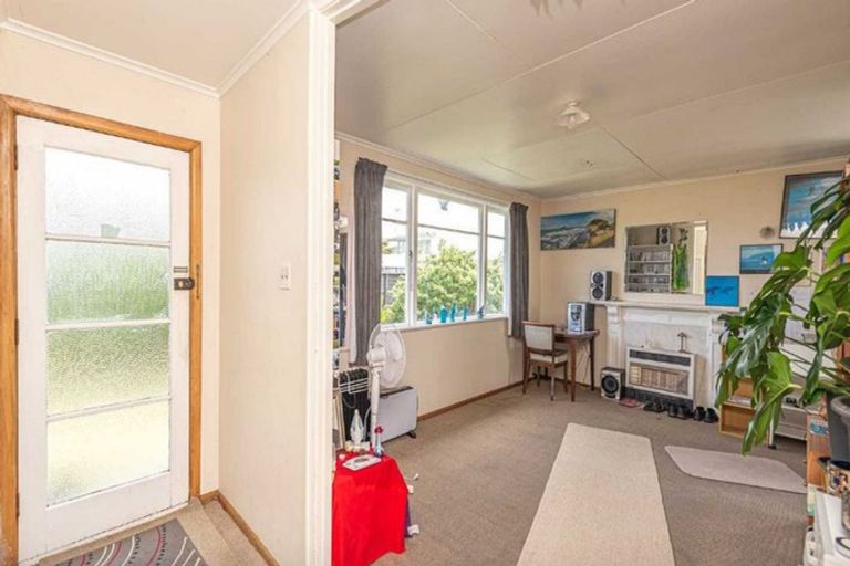 Photo of property in 27 Murch Place, Tawhero, Whanganui, 4500