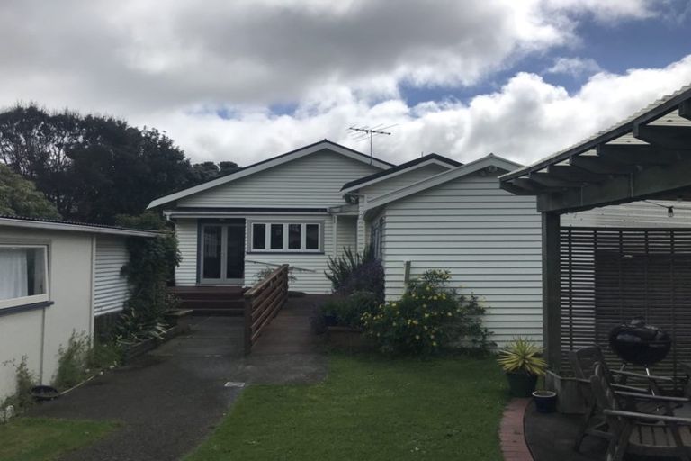 Photo of property in 22 North Street, Petone, Lower Hutt, 5012