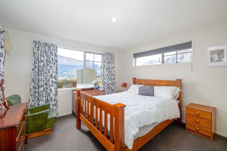 Photo of property in 4 Karnak Crescent, Russley, Christchurch, 8042