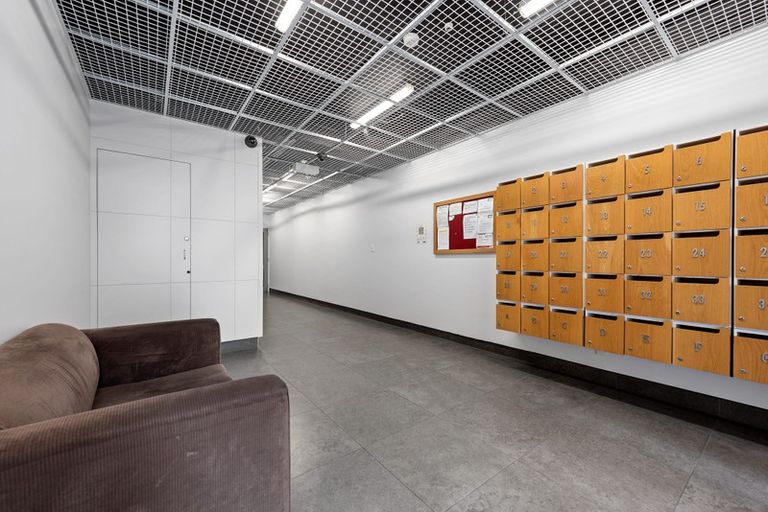 Photo of property in Hume House, 13/152 The Terrace, Wellington Central, Wellington, 6011