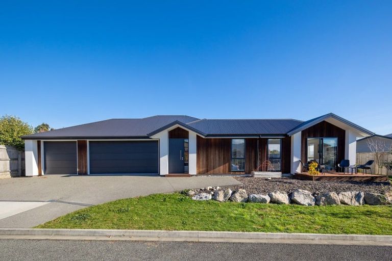 Photo of property in 25 Travers Avenue, Richmond, 7020