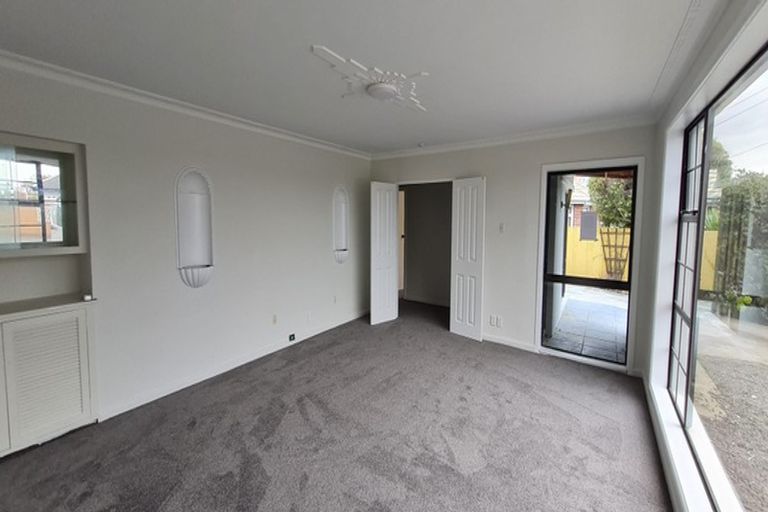 Photo of property in 75 Wattle Drive, New Brighton, Christchurch, 8083