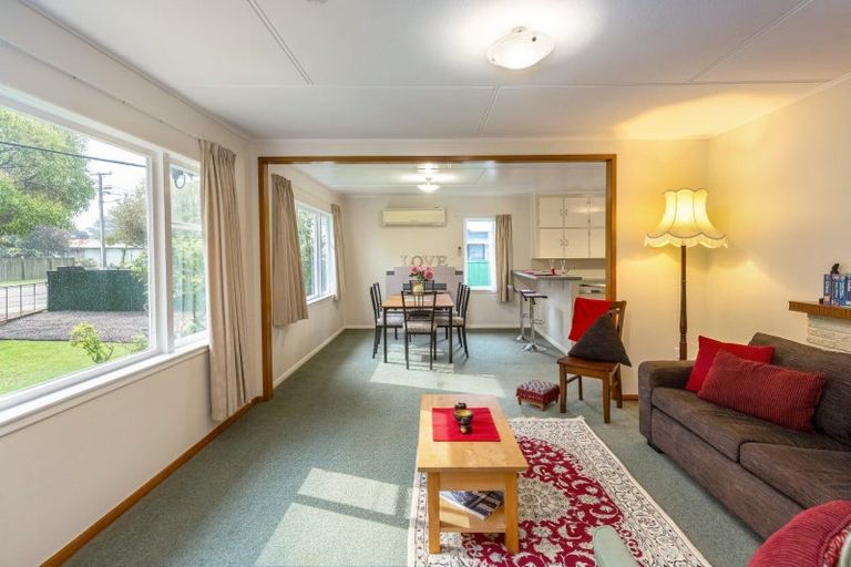 Photo of property in 27 Brooklyn Road, Carterton, 5713