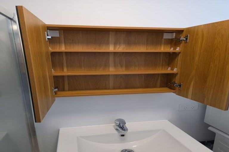 Photo of property in 6/13 Newnham Terrace, Upper Riccarton, Christchurch, 8041