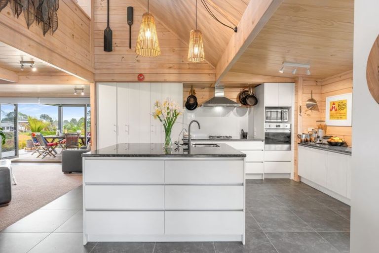 Photo of property in 5 Triumph Dell, Pauanui, Hikuai, 3579