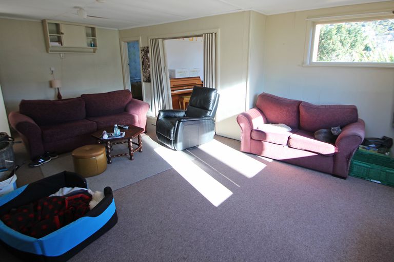 Photo of property in 56 Bledisloe Street, Kurow, 9435