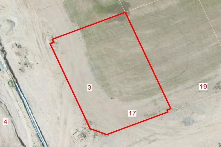 Photo of property in 3 Manaia Street, Pegasus, 7612