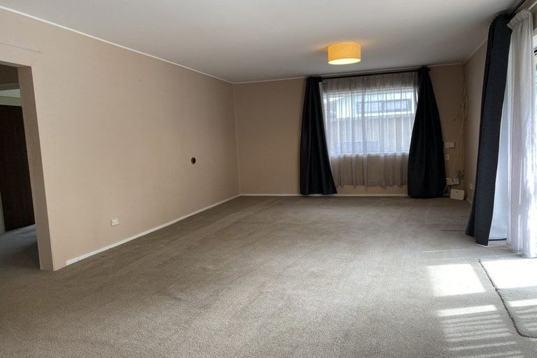 Photo of property in 3 Pinehurst Place, Wattle Downs, Auckland, 2103