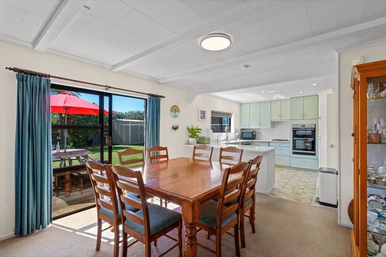 Photo of property in 35 Burn Street, Levin, 5510