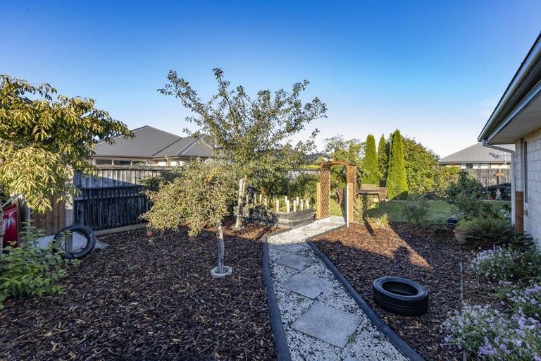 Photo of property in 19 Wyatt Street, Kaiapoi, 7630