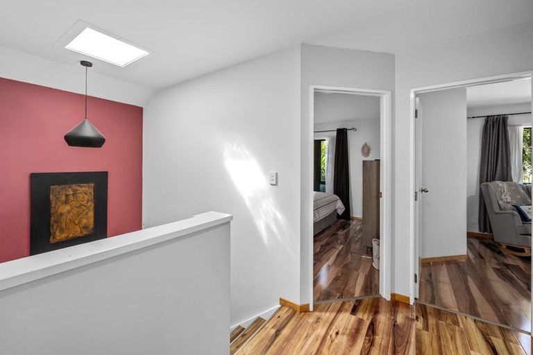 Photo of property in 1/23 Fields Parade, Oteha, Auckland, 0632