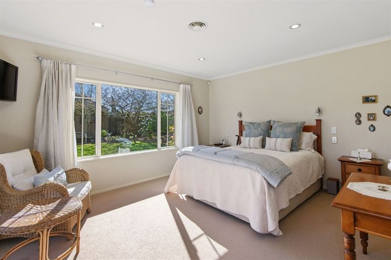 Photo of property in 208 Cavendish Road, Casebrook, Christchurch, 8051