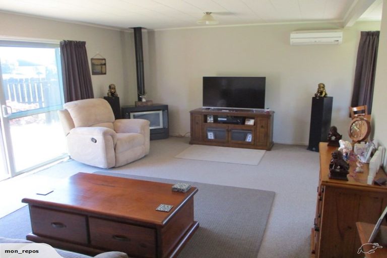 Photo of property in 11 Coleman Place, Darfield, 7510