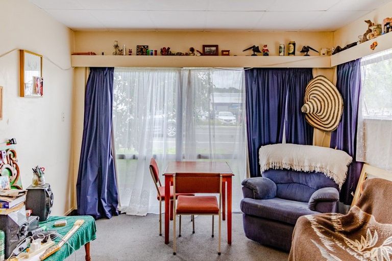 Photo of property in 1/8 Lee Road, Taradale, Napier, 4112