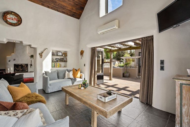 Photo of property in 9 Balneaves Lane, Albert Town, Wanaka, 9382