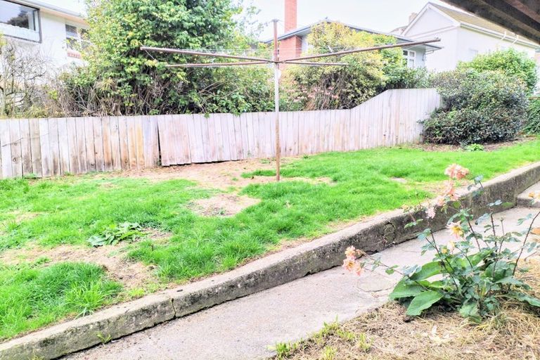 Photo of property in 7 Macbeth Street, Caversham, Dunedin, 9012