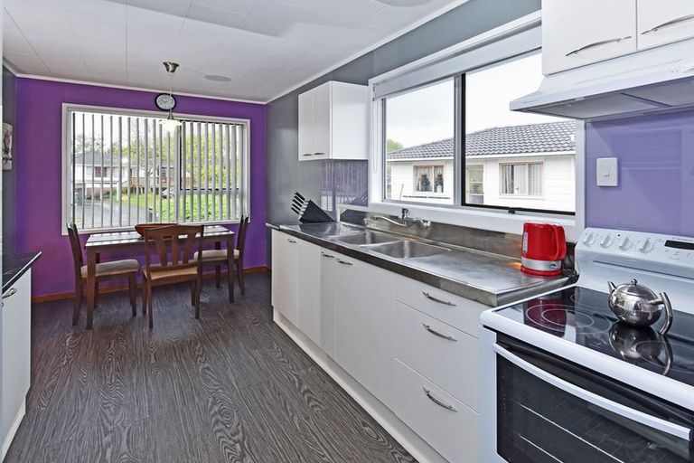 Photo of property in 4 Carter Place, Manurewa, Auckland, 2102