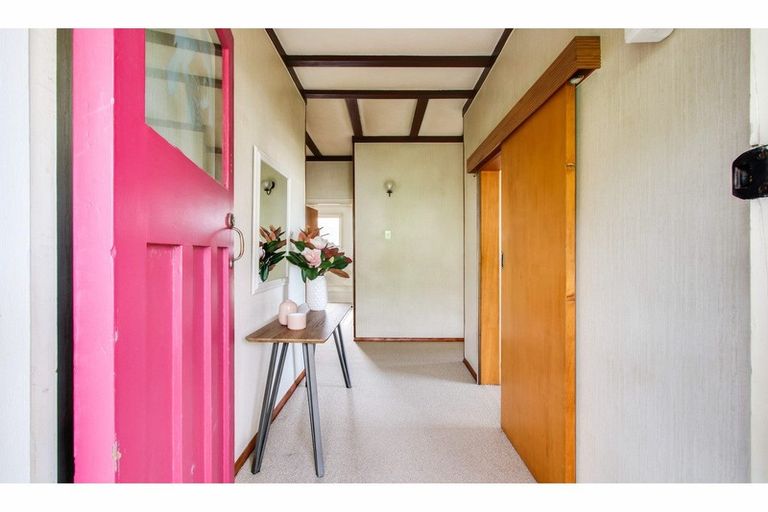 Photo of property in 410 Massey Street, Akina, Hastings, 4122