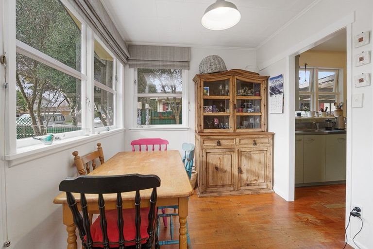 Photo of property in 28 Chums Road, Paraparaumu Beach, Paraparaumu, 5032