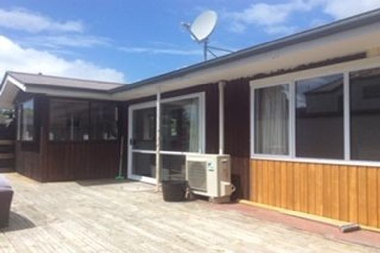 Photo of property in 35a Hanrahan Street, Upper Riccarton, Christchurch, 8041