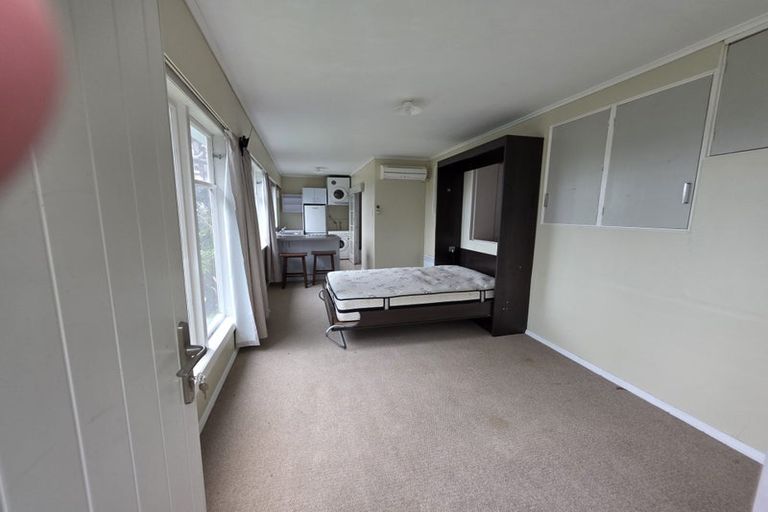 Photo of property in 37 Balfour Street, Mornington, Wellington, 6021