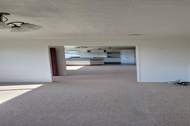 Photo of property in 1 Bandon Grove, Bell Block, New Plymouth, 4312