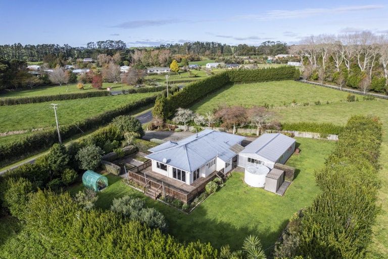 Photo of property in 1230 Egmont Road, Egmont Village, New Plymouth, 4372