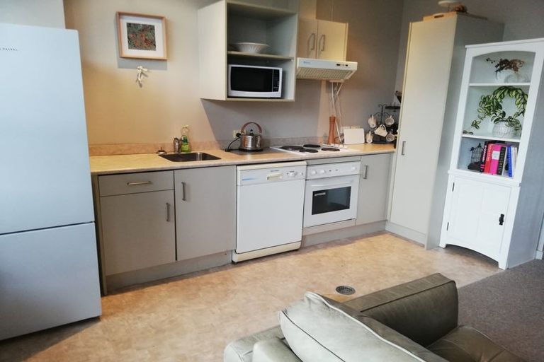 Photo of property in Mclean Towers, 1i/3 Shakespeare Road, Napier South, Napier, 4110