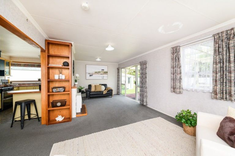 Photo of property in 50 Dewe Avenue, Feilding, 4702
